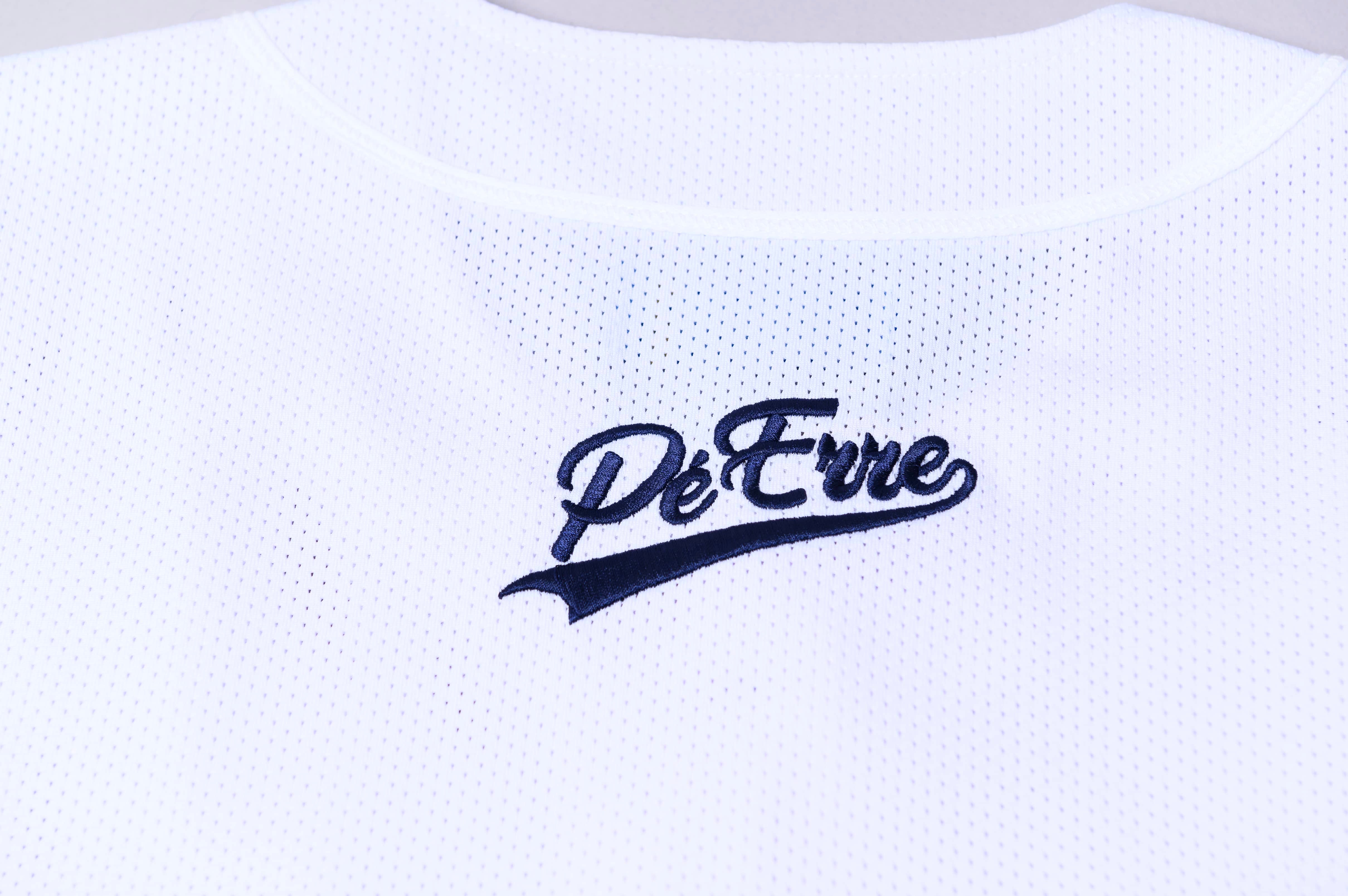 PéErre Baseball Jersey in White
